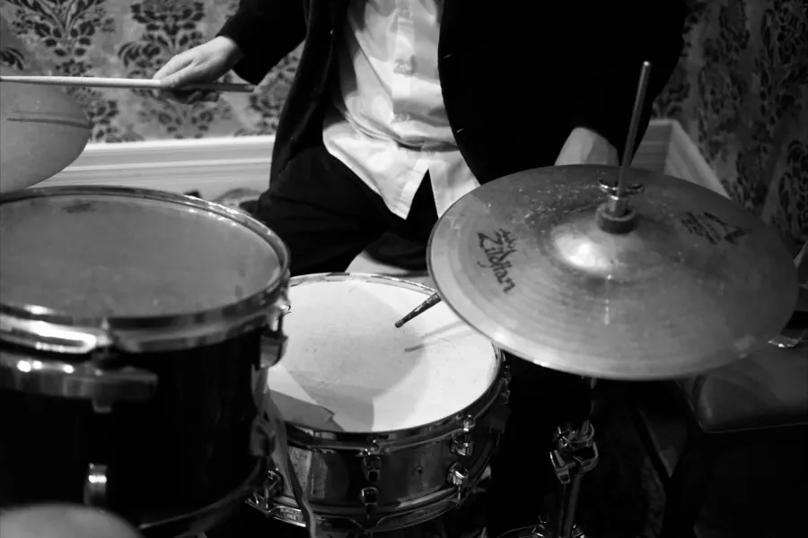 Detalhe de bateria em evento